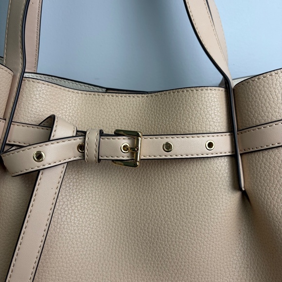 Michael Kors Emilia Large Pebbled Leather Tote Bag Bisque - Picture 3 of 14